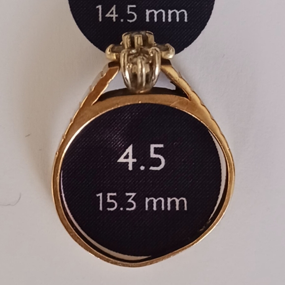 Gold Wedding ring set for his & her's - Picture 7 of 16